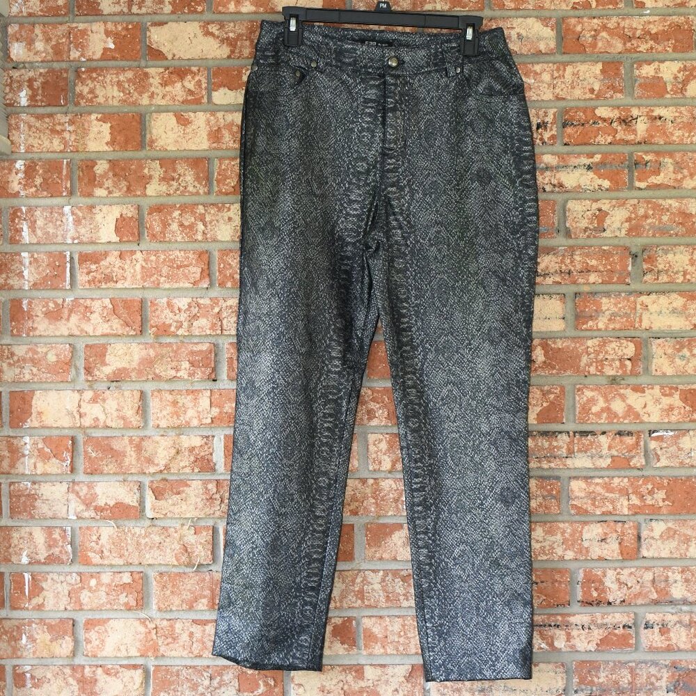 E39 by Eric Animal Print Pants